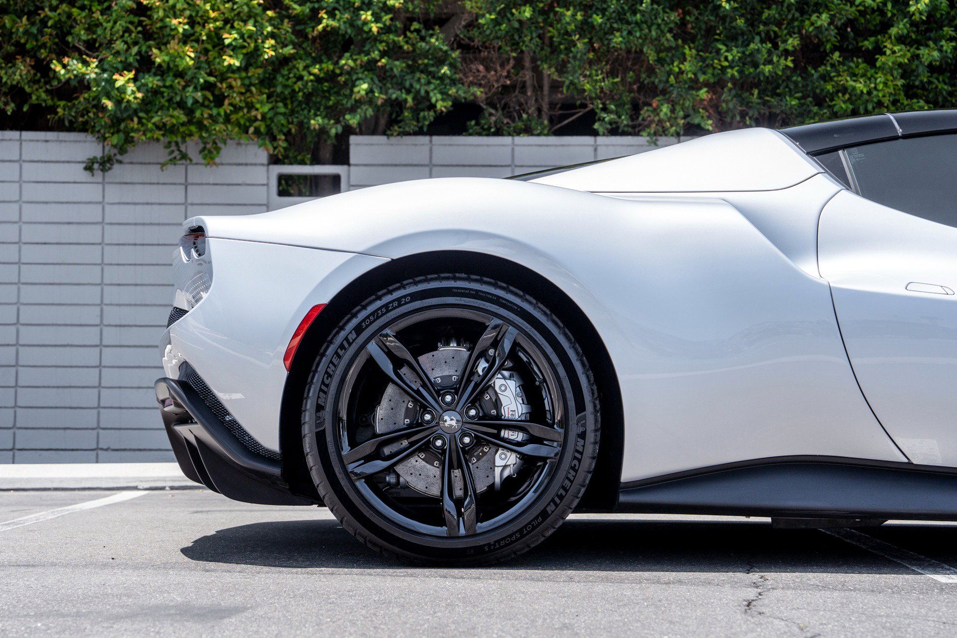 Used 2024 Ferrari 296 GTS image 10