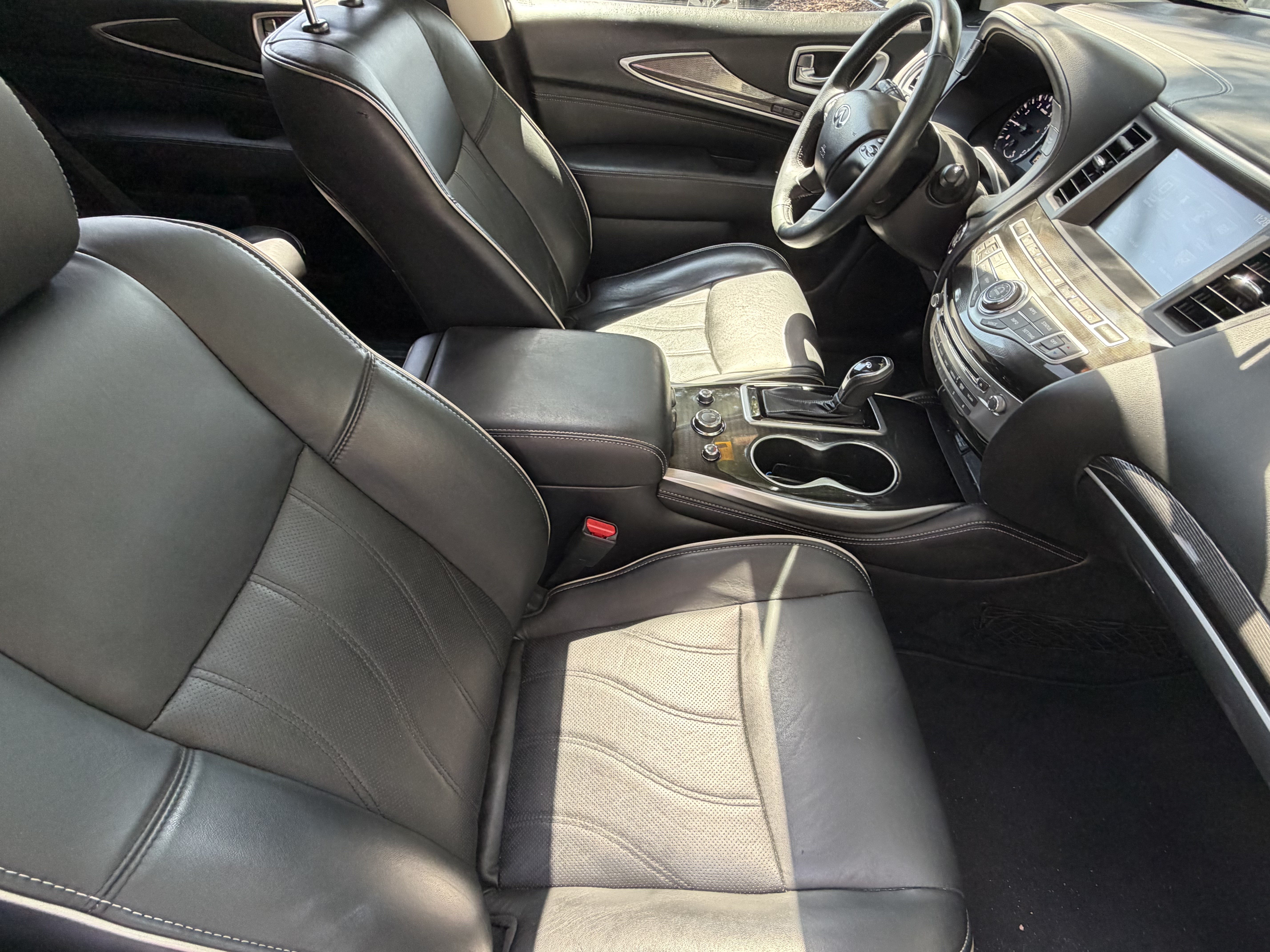 Used 2020 INFINITI QX60 Luxe w/ Essential Package AWD/4WD image 43