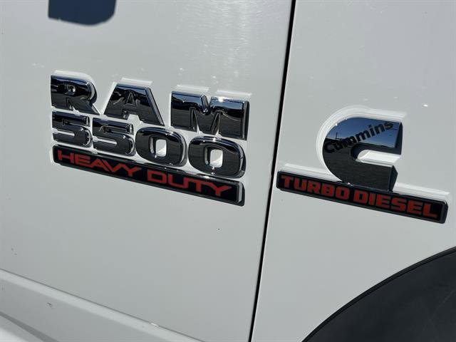 Used 2017 RAM 5500 Tradesman w/ Chrome Appearance Group image 6