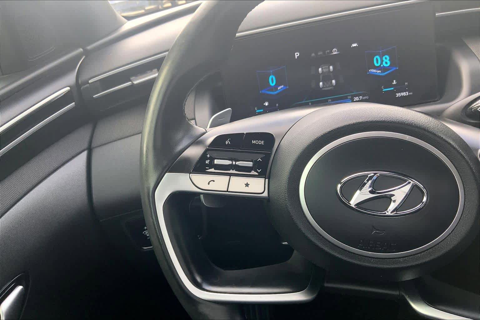 Used 2022 Hyundai Santa Cruz Limited AWD/4WD image 24