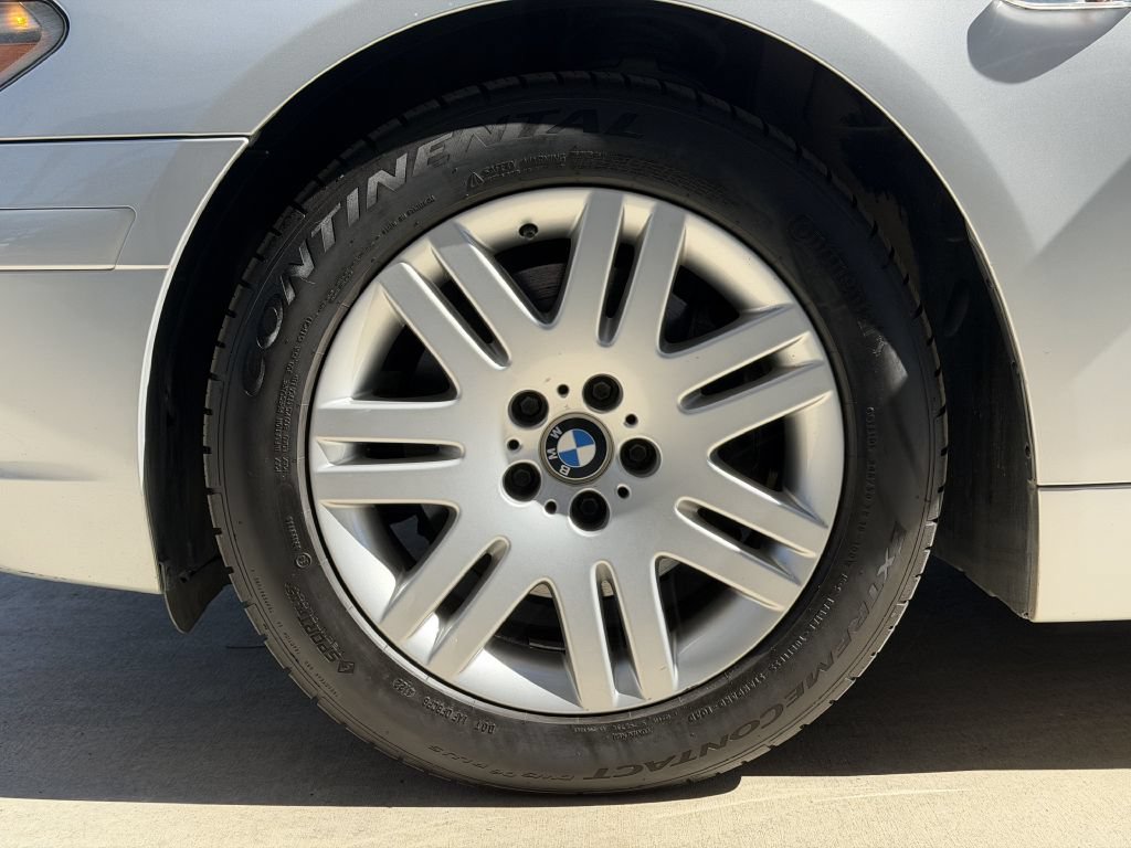 Used 2002 BMW 745i RWD image 15