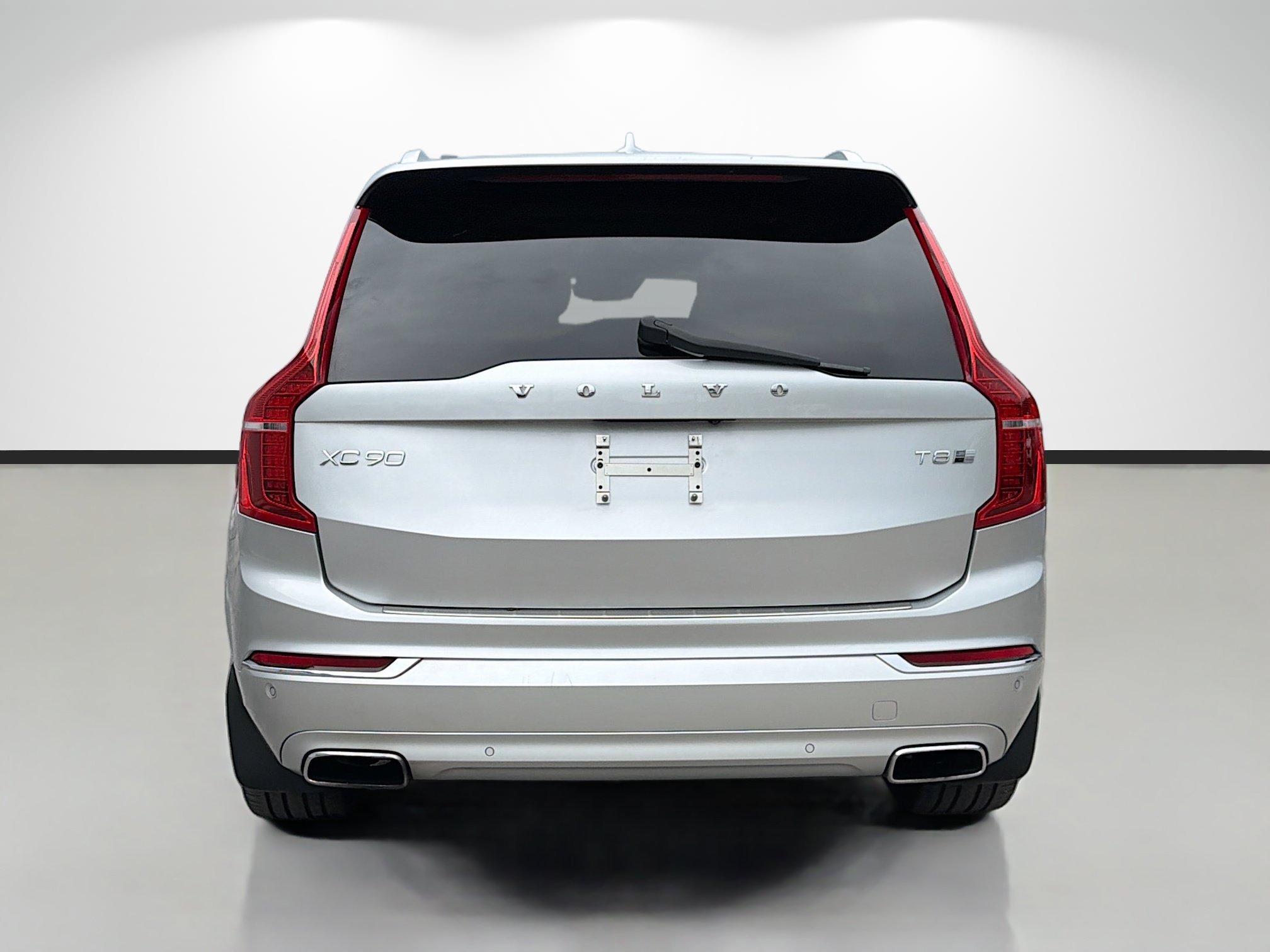 Used 2016 Volvo XC90 T8 Inscription w/ Protection Package Plus AWD/4WD image 4