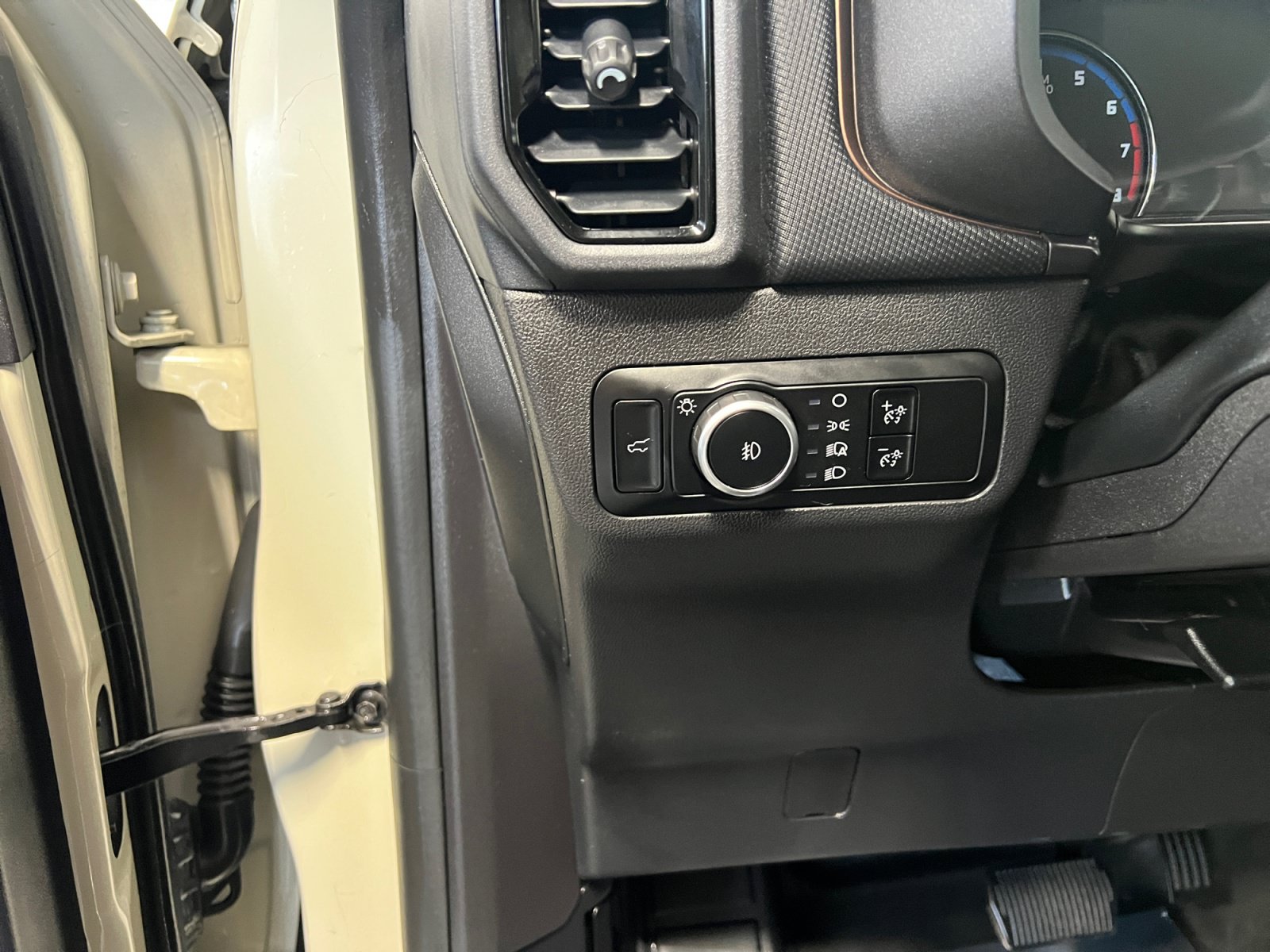 Used 2024 Ford Bronco Sport Badlands w/ Premium Package AWD/4WD image 12