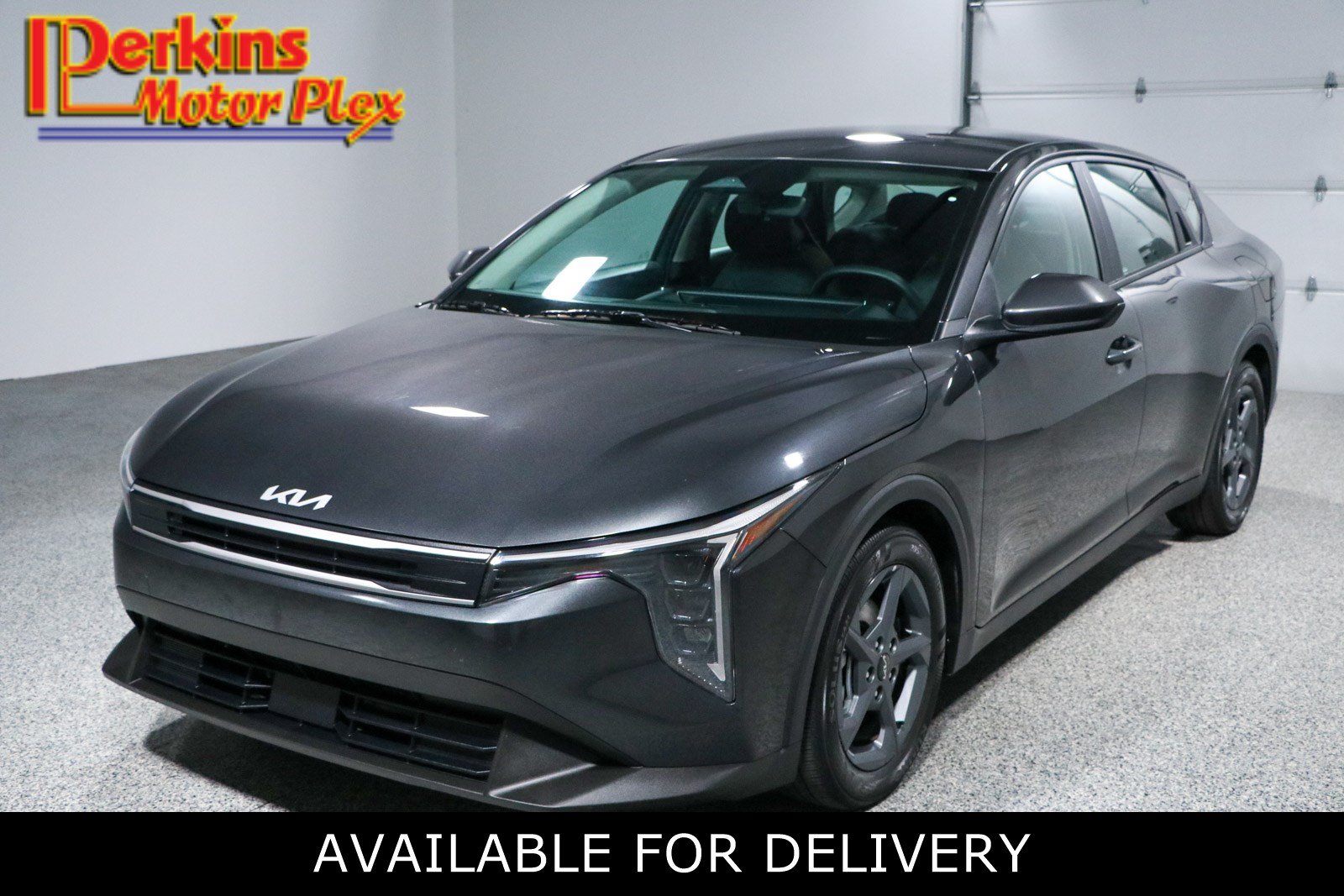 Used 2025 Kia K4 FWD image 1
