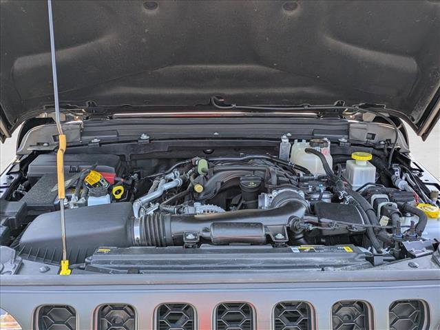Used 2022 Jeep Gladiator Mojave w/ LED Lighting Group AWD/4WD image 27