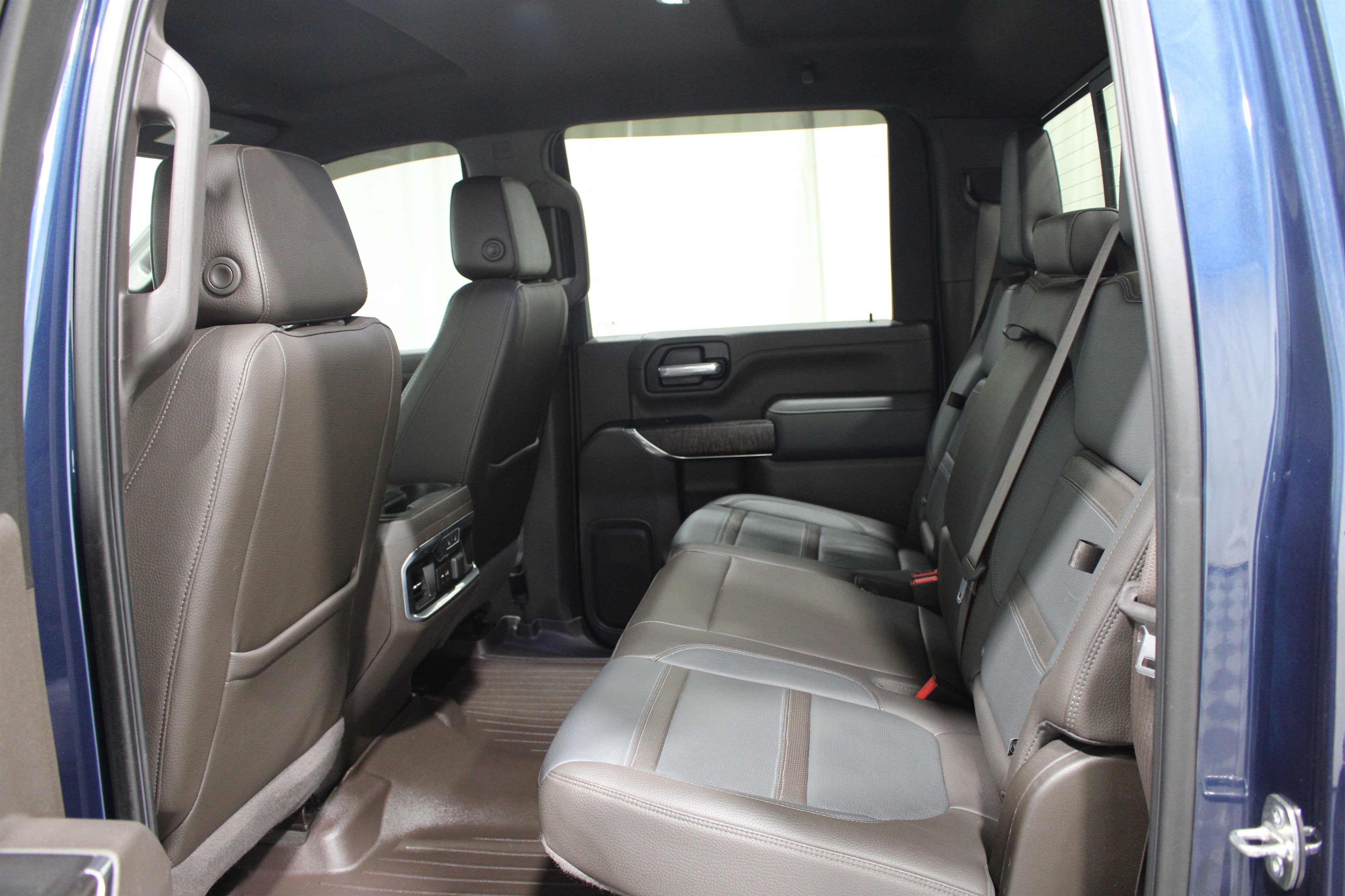 Used 2020 GMC Sierra 2500 Denali AWD/4WD image 21