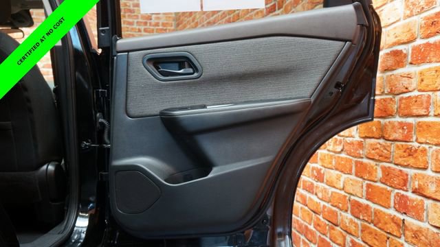 Certified 2021 Nissan Rogue S image 47