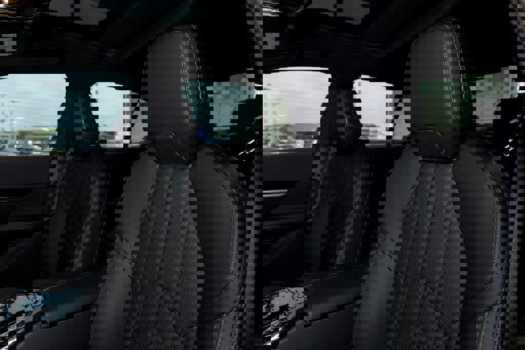 Used 2026 BMW 530i xDrive w/ Premium Package AWD/4WD image 17