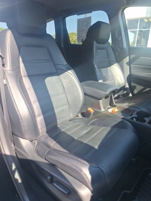 Used 2018 Honda CR-V Touring image 21