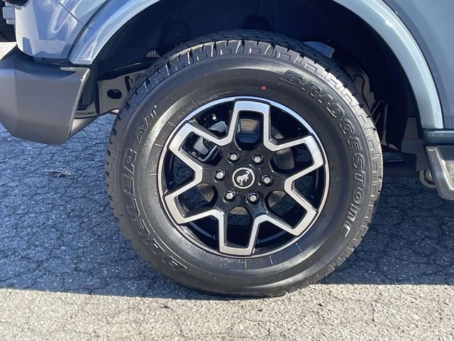 New 2025 Ford Bronco Outer Banks image 7