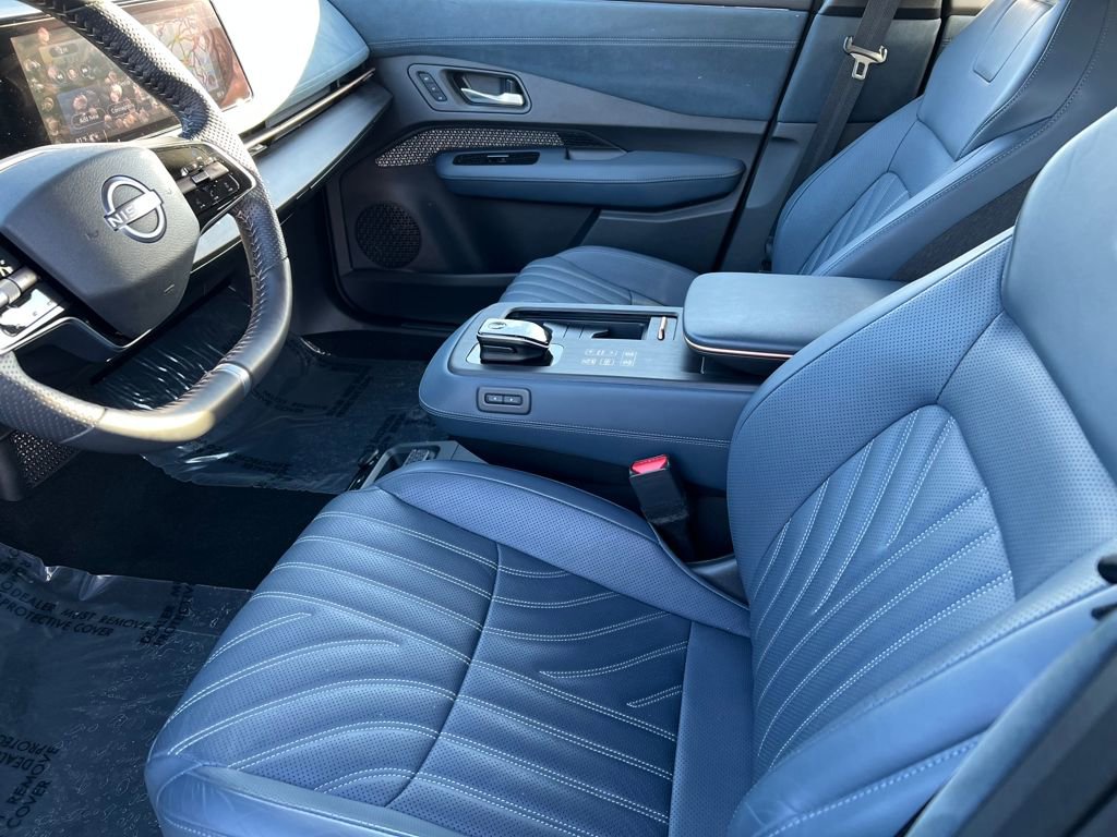 Used 2023 Nissan Ariya image 9