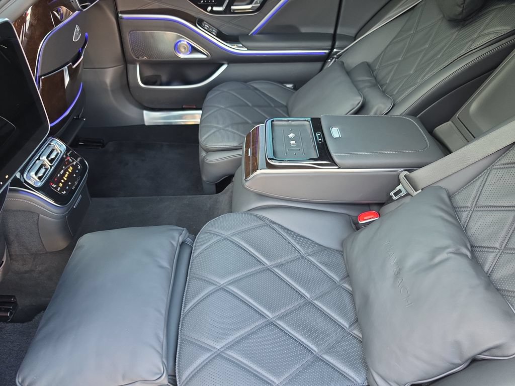 Used 2021 Mercedes-Benz Maybach S 580 4MATIC image 16