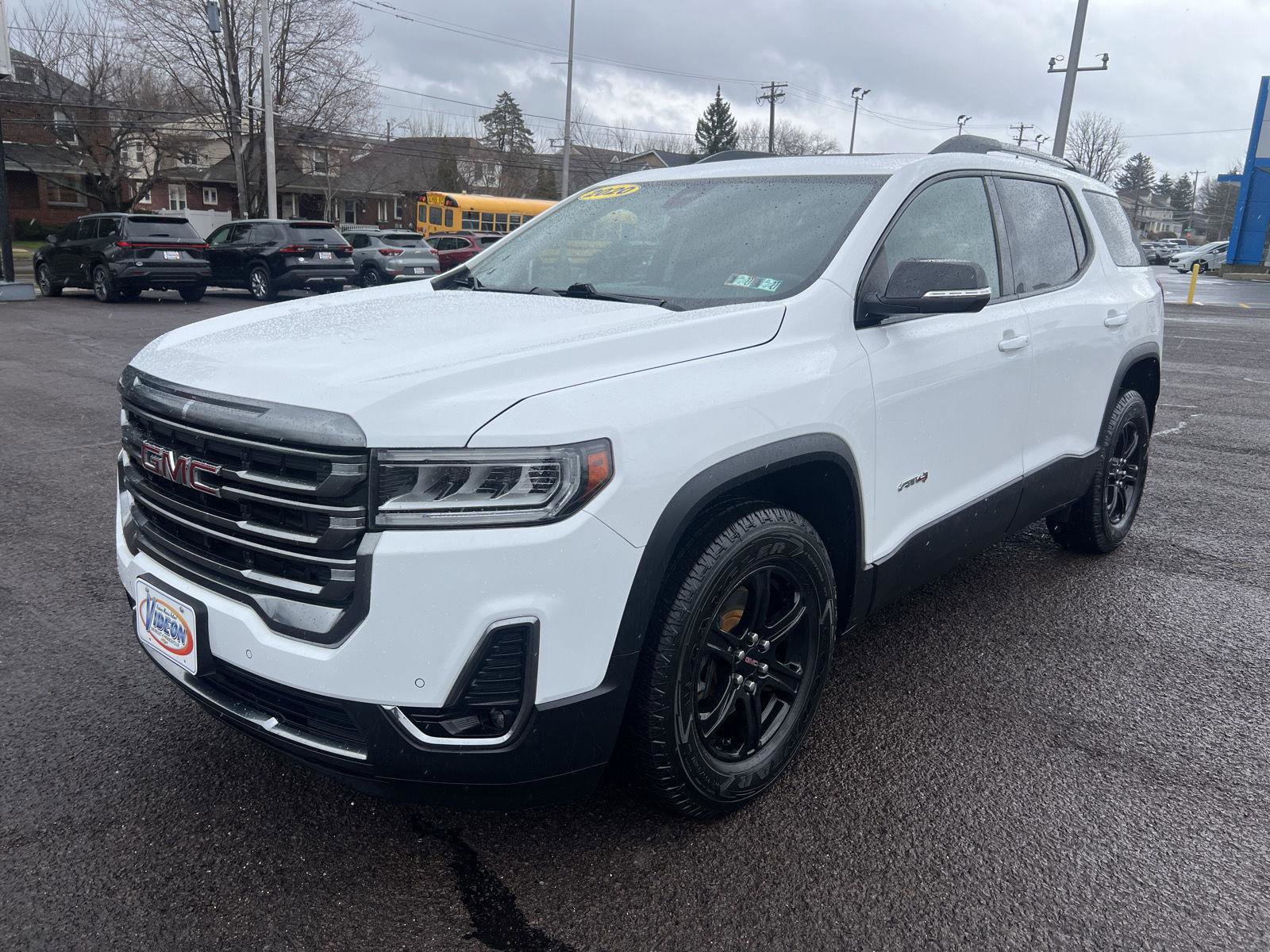 Used 2020 GMC Acadia AT4 w/ Driver Alert Package II image 3