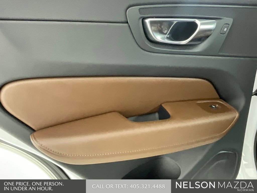 Used 2020 Volvo XC60 T6 Inscription AWD/4WD image 20