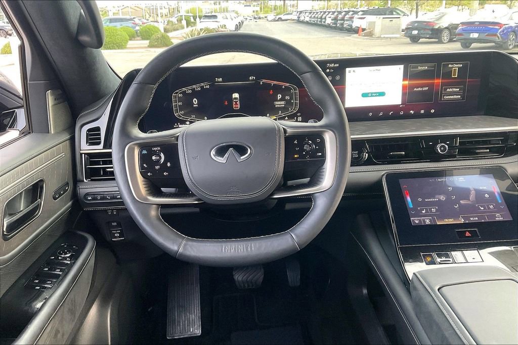 Used 2025 INFINITI QX80 Autograph w/ Autograph Exterior Package image 5