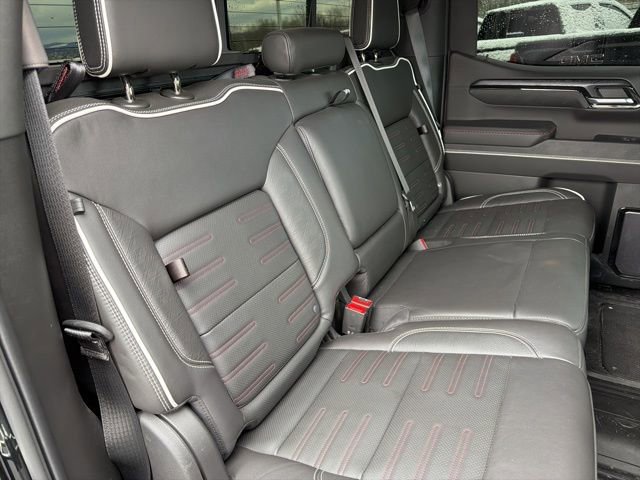Used 2023 GMC Sierra 1500 AT4X image 13