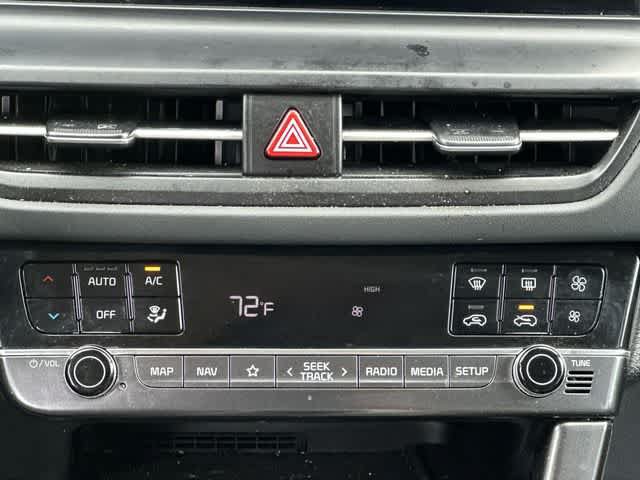 Used 2025 Kia Seltos EX AWD/4WD image 16