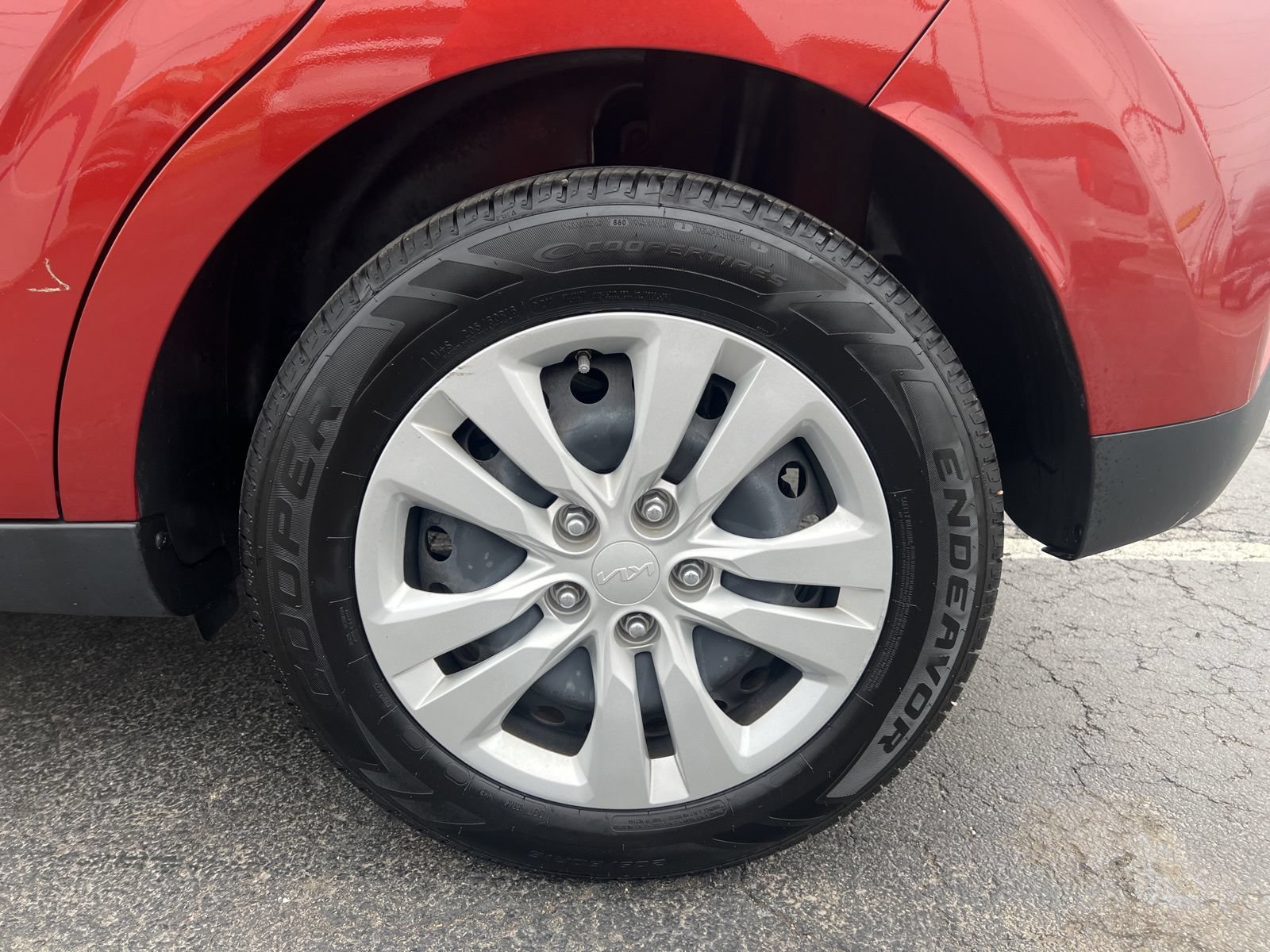 Used 2023 Kia Soul LX FWD image 32