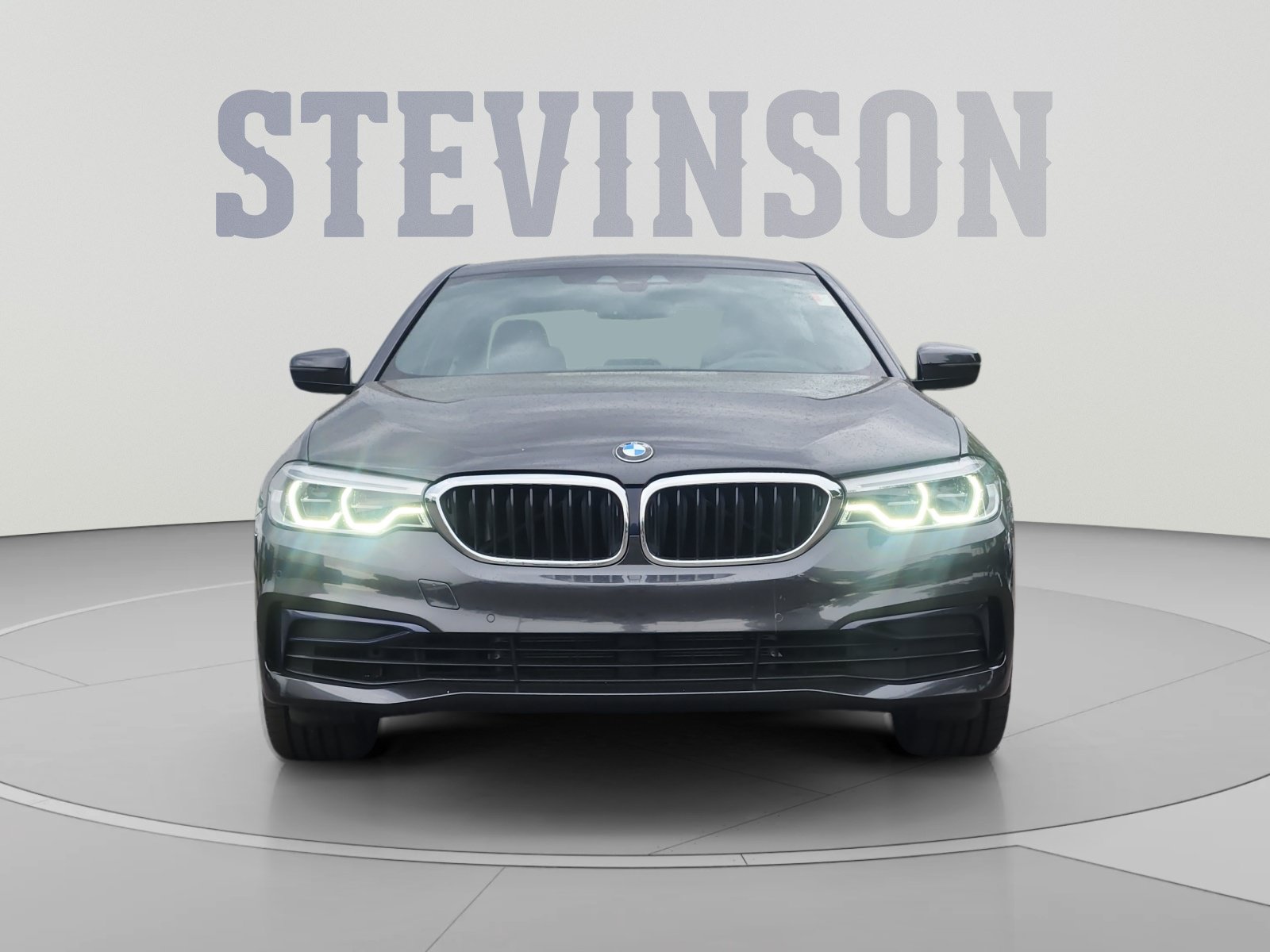 Used 2020 BMW 530i xDrive w/ M Sport Package AWD/4WD image 8