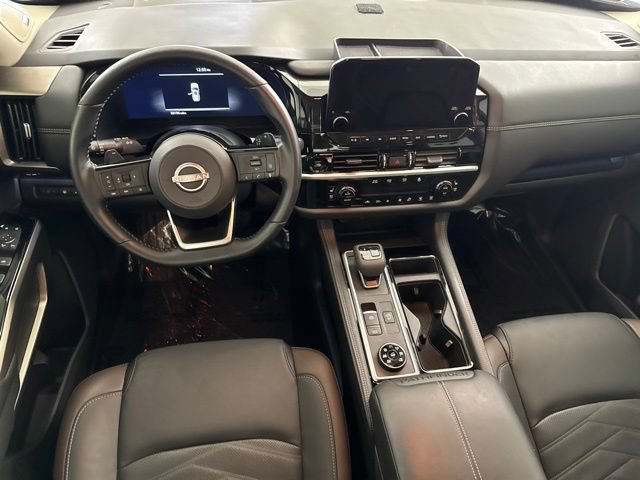 Certified 2025 Nissan Pathfinder Platinum AWD/4WD image 22