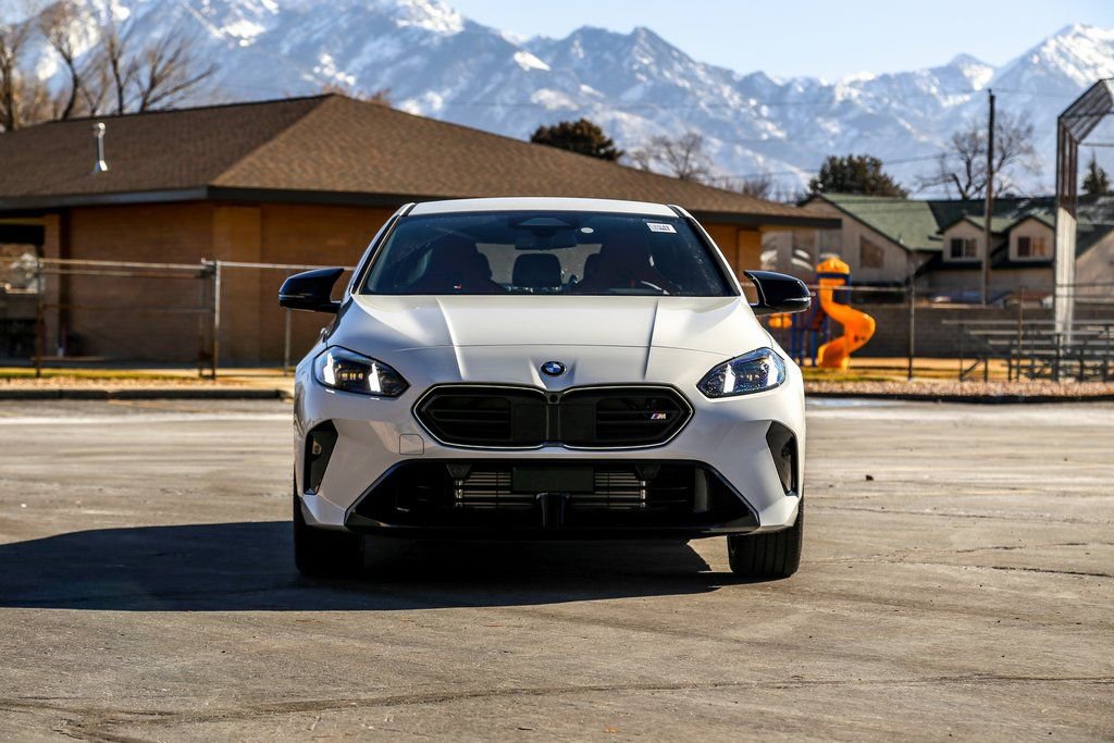 New 2026 BMW M235i xDrive w/ Technology Package image 8