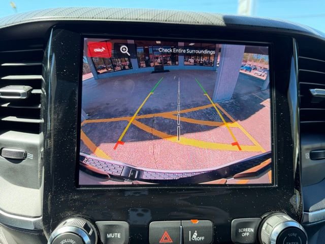 New 2026 RAM 1500 4x4 Crew Cab image 29