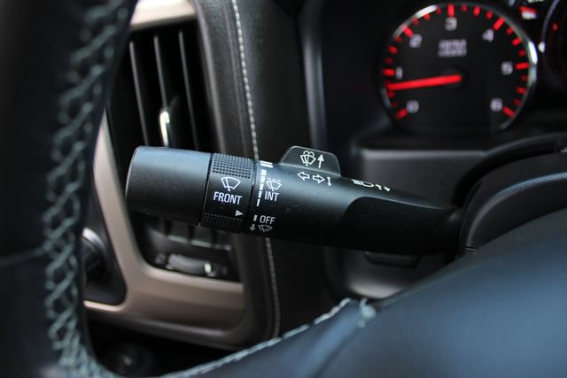 Used 2016 GMC Sierra 1500 Denali AWD/4WD image 9