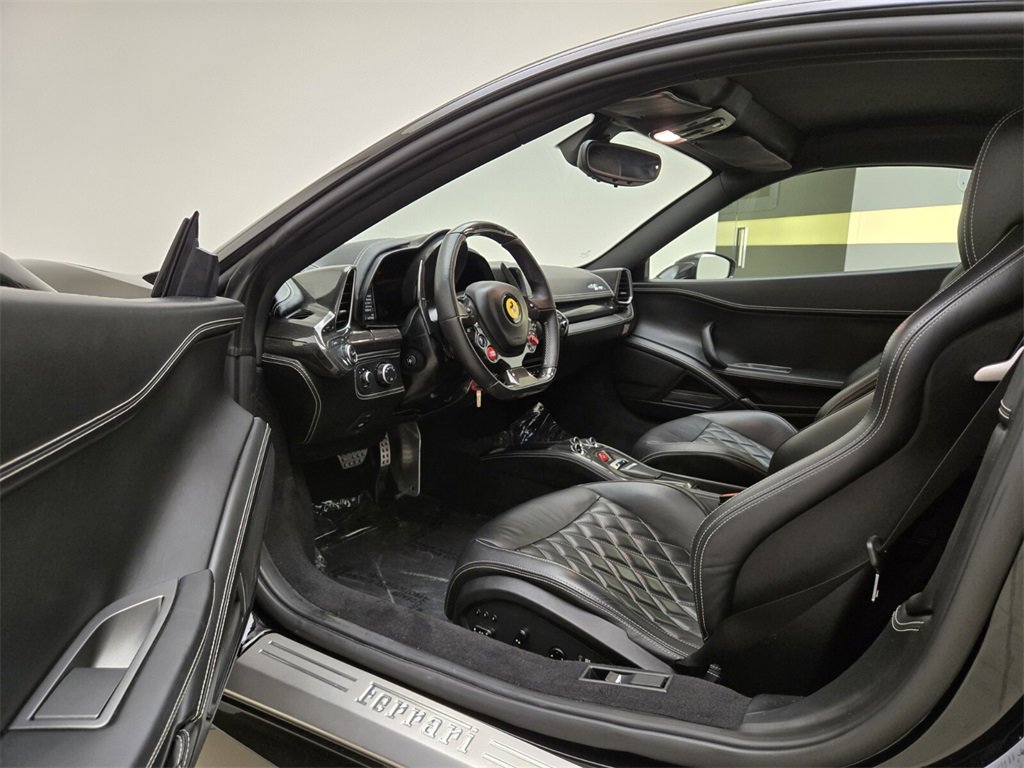 Used 2011 Ferrari 458 Italia Coupe image 17
