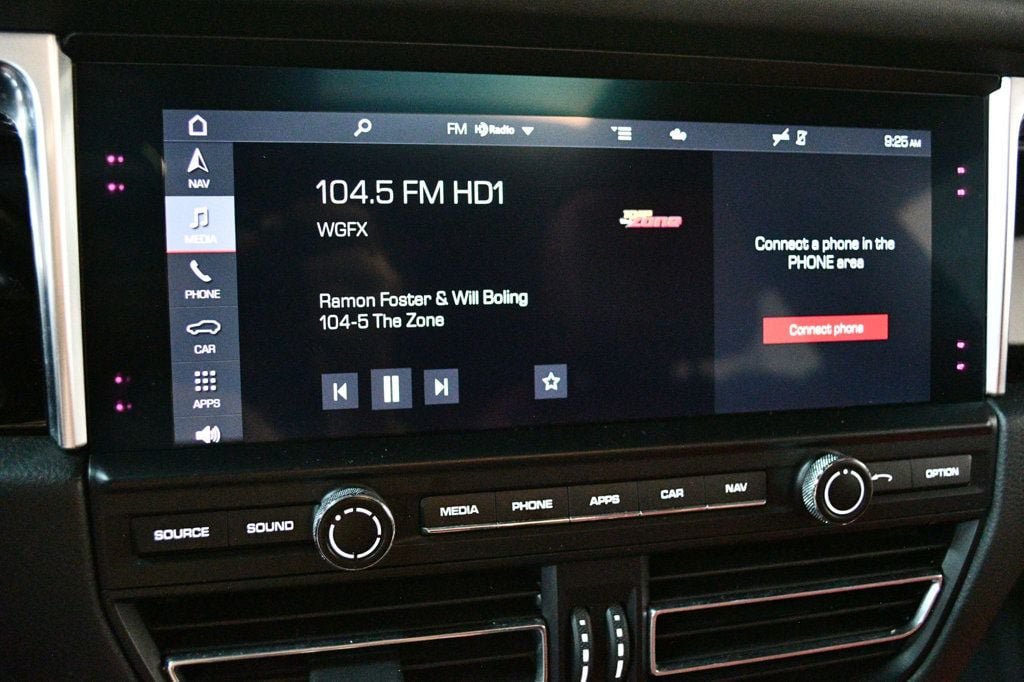 Used 2020 Porsche Macan S AWD/4WD image 50