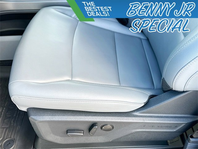 Used 2025 Ford F150 Lightning Flash image 20