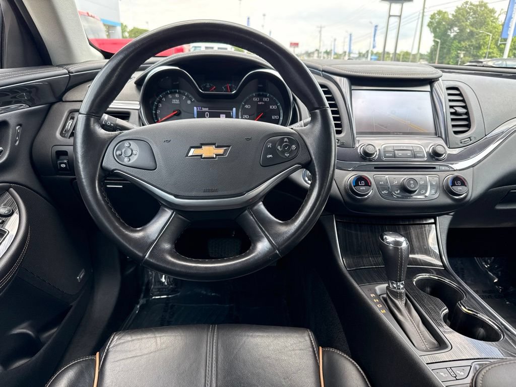 Used 2018 Chevrolet Impala Premier FWD image 13