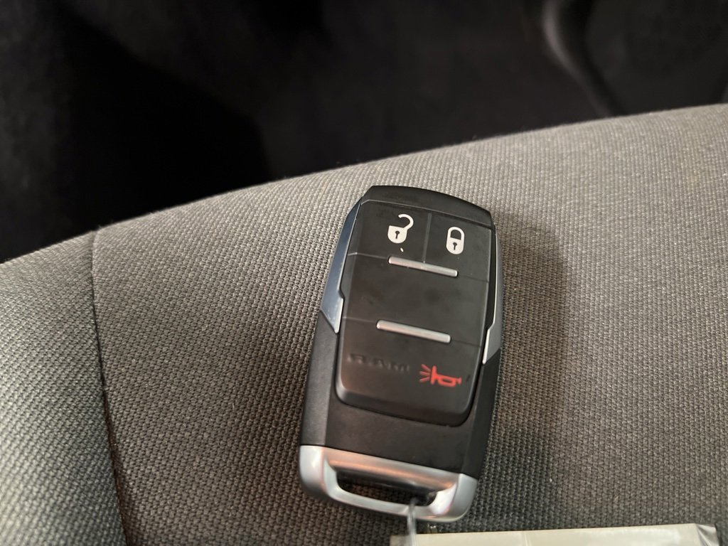 Used 2022 RAM 2500 Big Horn w/ Protection Group image 32