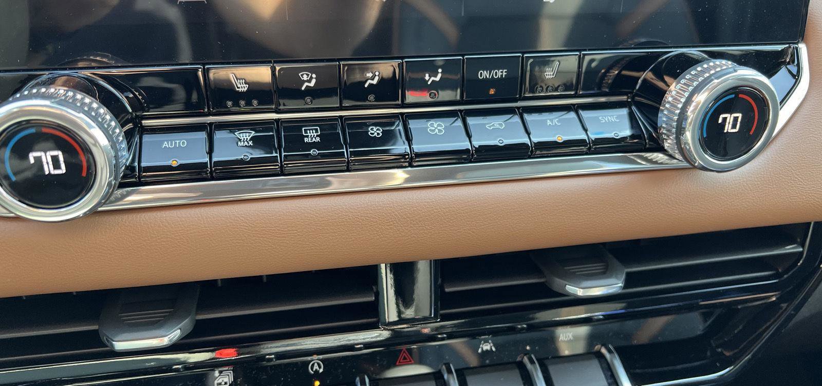 New 2026 GMC Canyon AT4 image 28