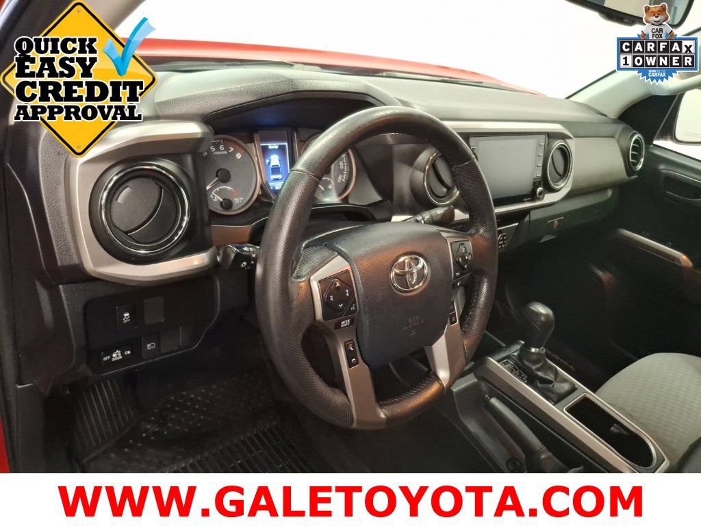 Used 2020 Toyota Tacoma SR5 AWD/4WD image 16