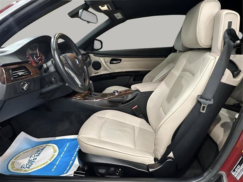 Used 2013 BMW 328i Convertible RWD image 19