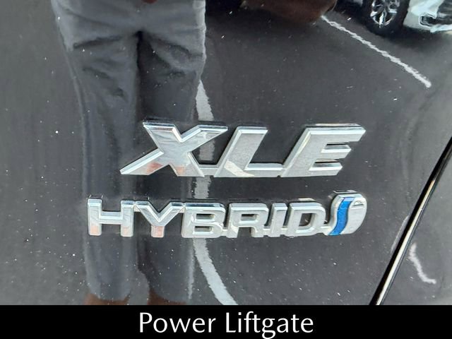 Used 2024 Toyota RAV4 XLE Premium image 13