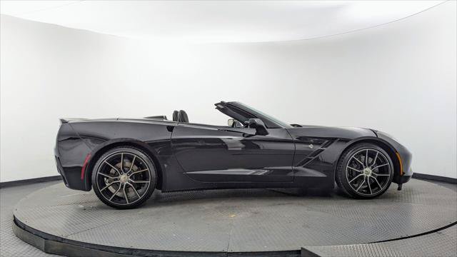 Used 2015 Chevrolet Corvette Stingray Convertible w/ 3LT Preferred Equipment Group RWD image 8