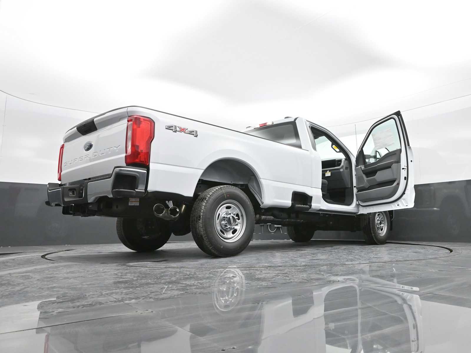 New 2026 Ford F250 XL w/ XL Chrome Package AWD/4WD image 75