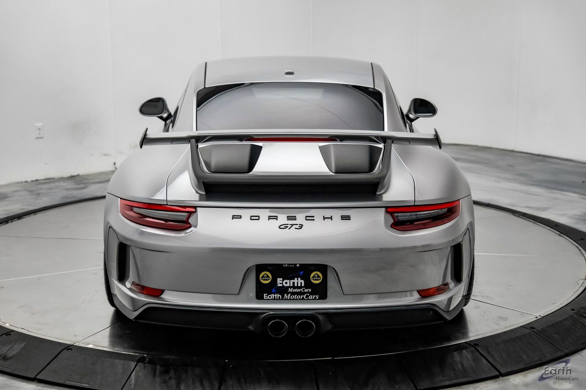 Used 2018 Porsche 911 GT3 w/ Sport Chrono Package image 14