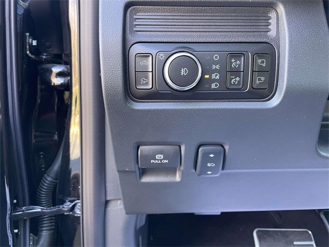 New 2025 Ford F250 Lariat w/ Lariat Ultimate Package image 15