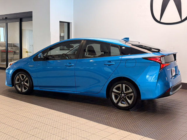 Used 2020 Toyota Prius Limited FWD image 3
