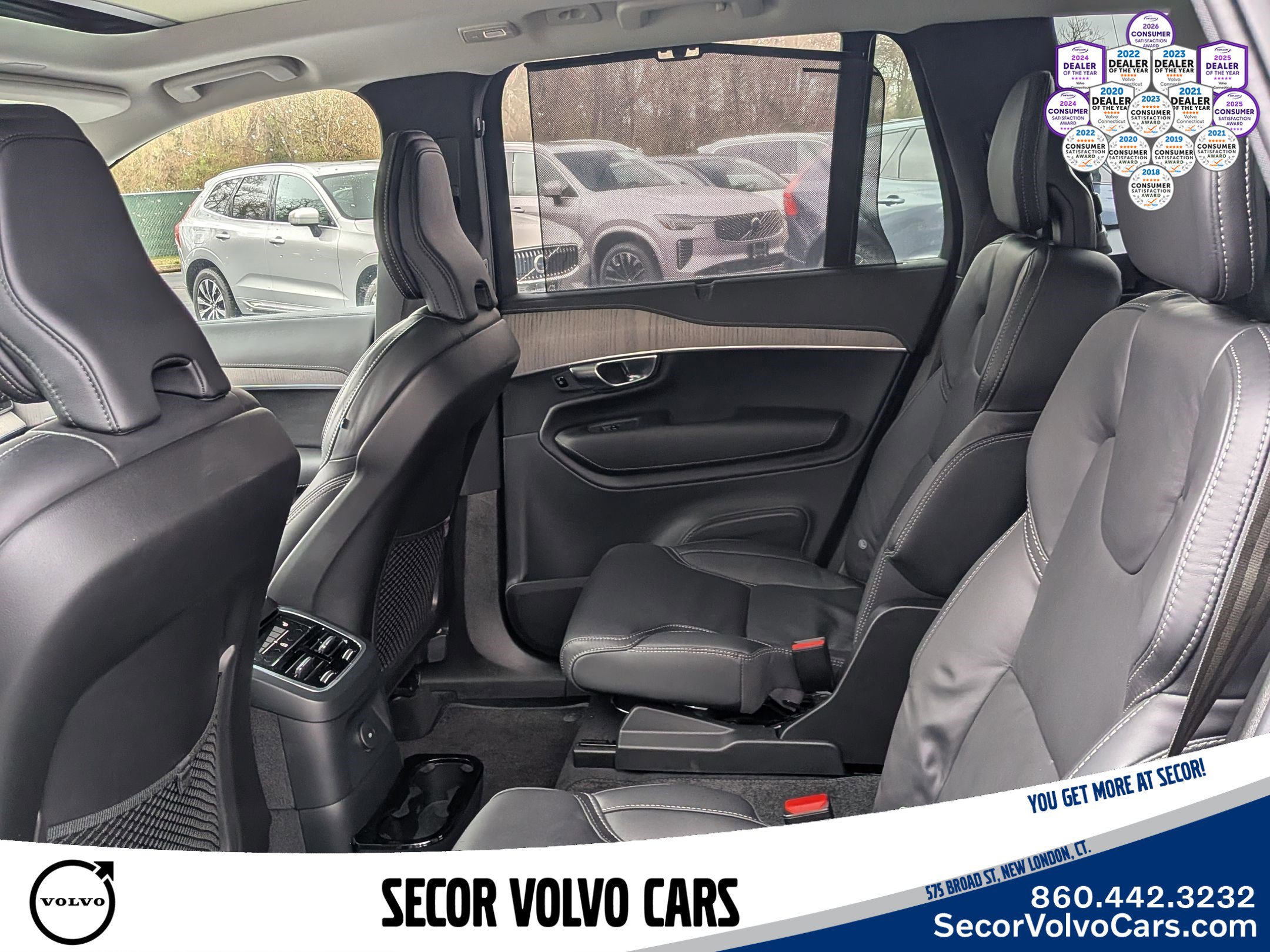 Used 2024 Volvo XC90 T8 Ultimate image 12