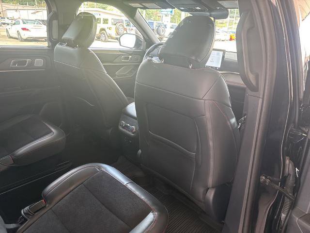Certified 2025 Ford Explorer ST image 27