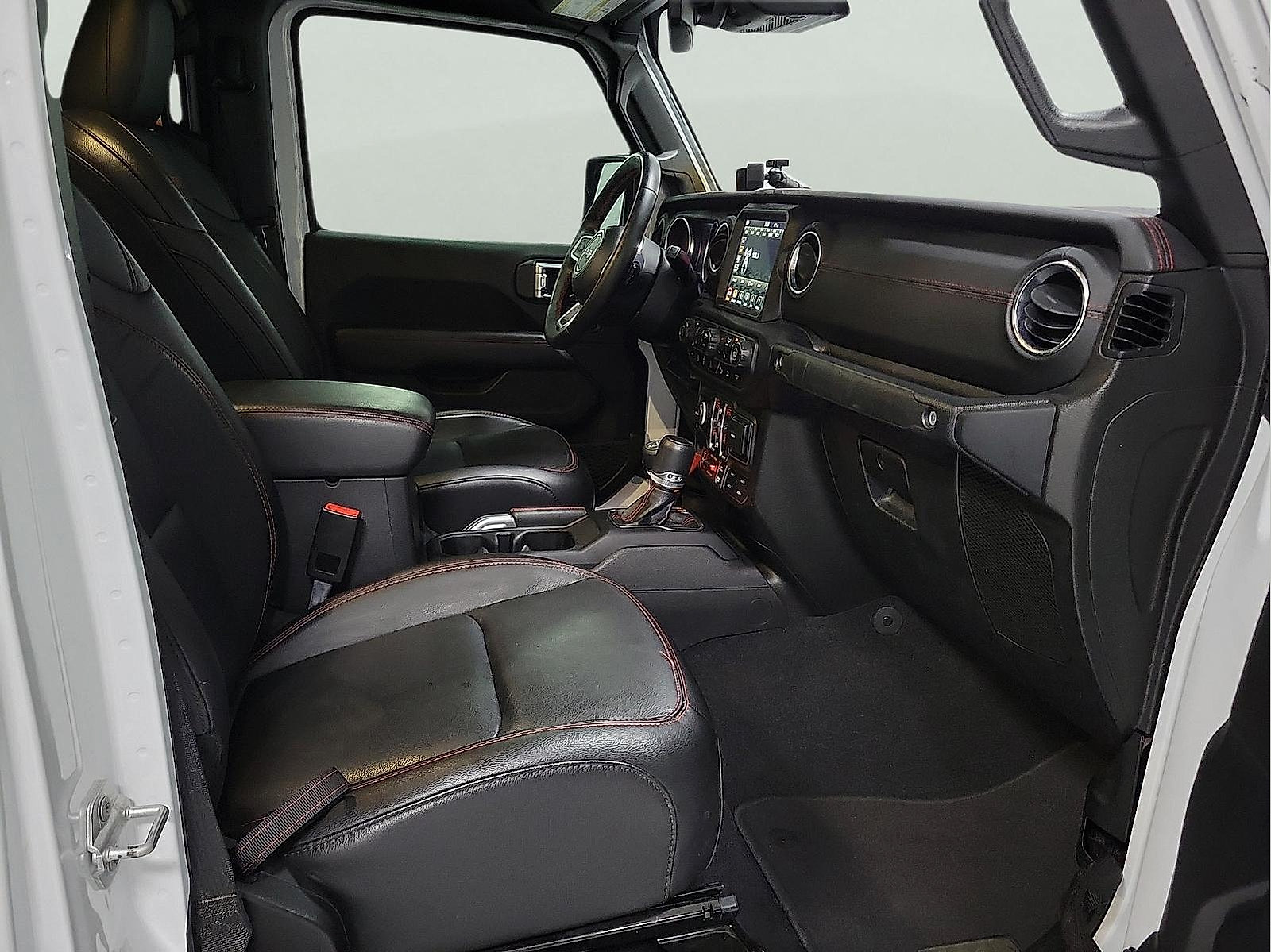 Used 2020 Jeep Gladiator Rubicon AWD/4WD image 13