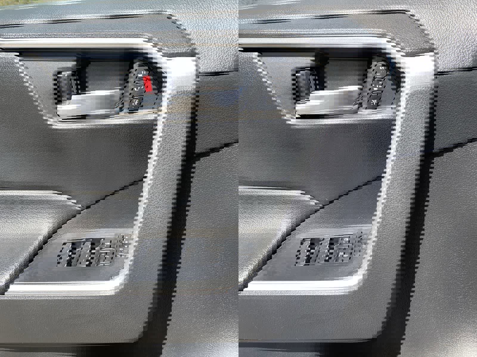 Certified 2023 Toyota RAV4 XLE Premium image 20