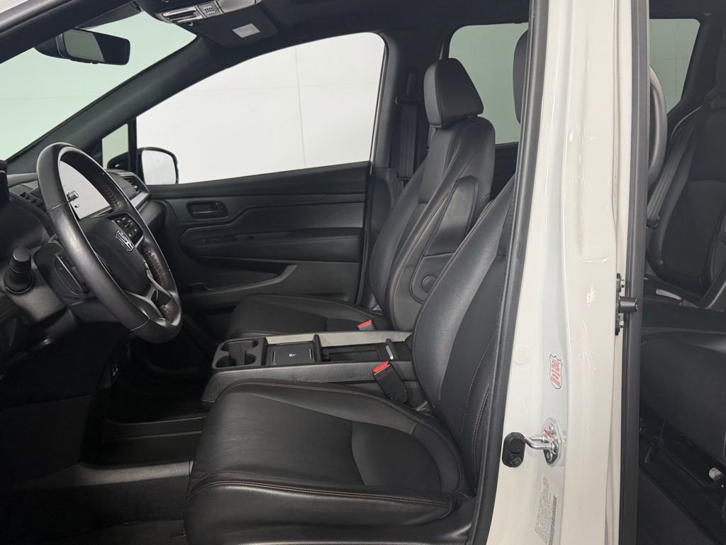 Used 2025 Honda Odyssey Sport-L image 21