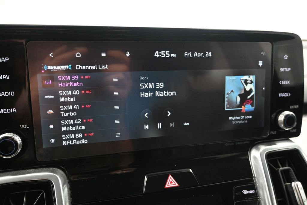 Certified 2022 Kia Sorento SX AWD/4WD image 18
