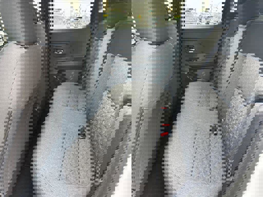 Used 2026 Nissan Kicks SV image 10