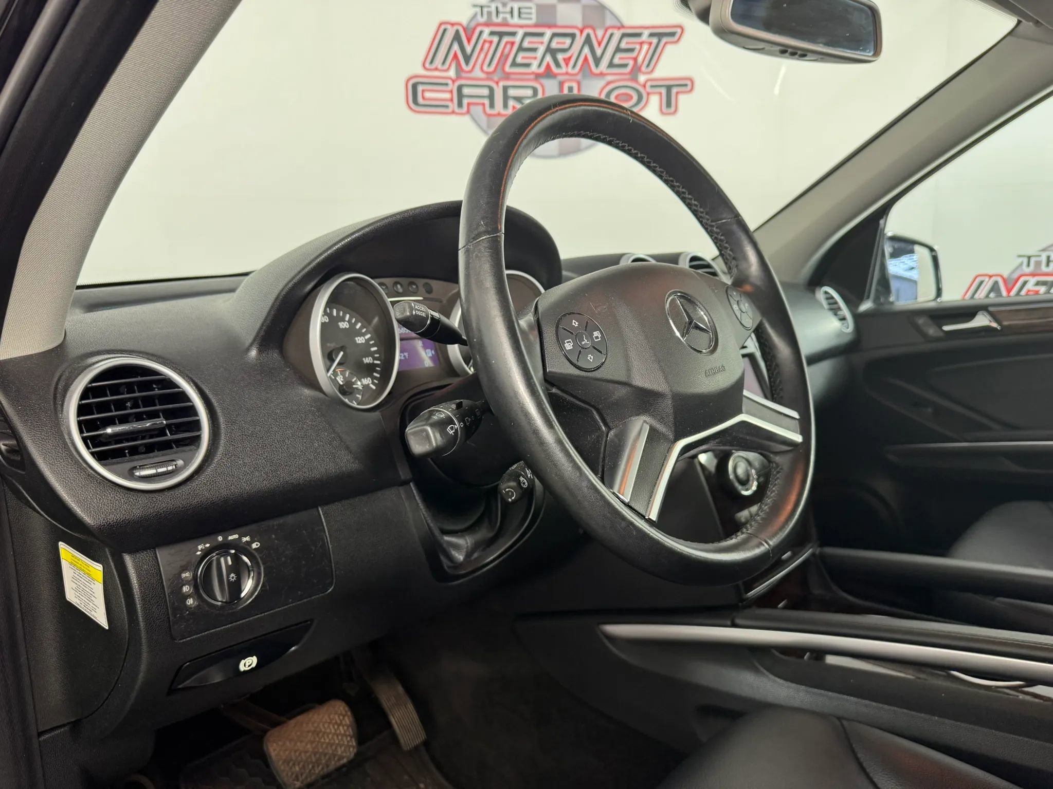 Used 2011 Mercedes-Benz ML 350 4MATIC image 10