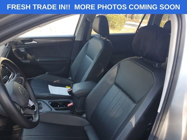 Used 2022 Volkswagen Tiguan SE image 12